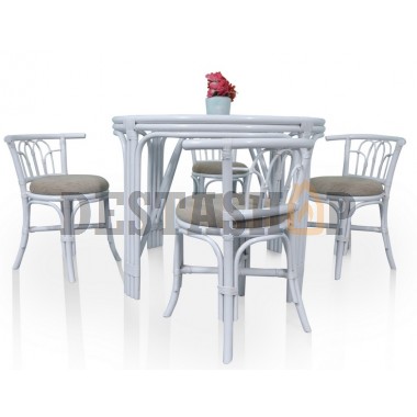 Белый стол со стульями
